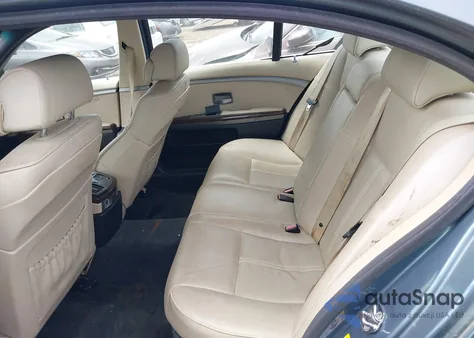 2006 BMW 750Li из США, поврежденный, VIN WBAHN83576DT62514